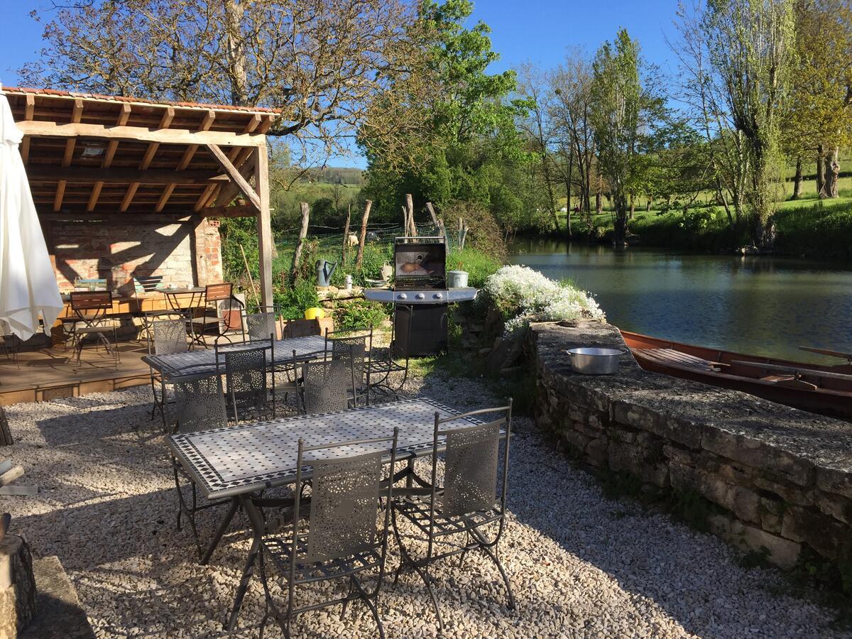 Ancien Moulin Creancey Bed & Breakfast エクステリア 写真